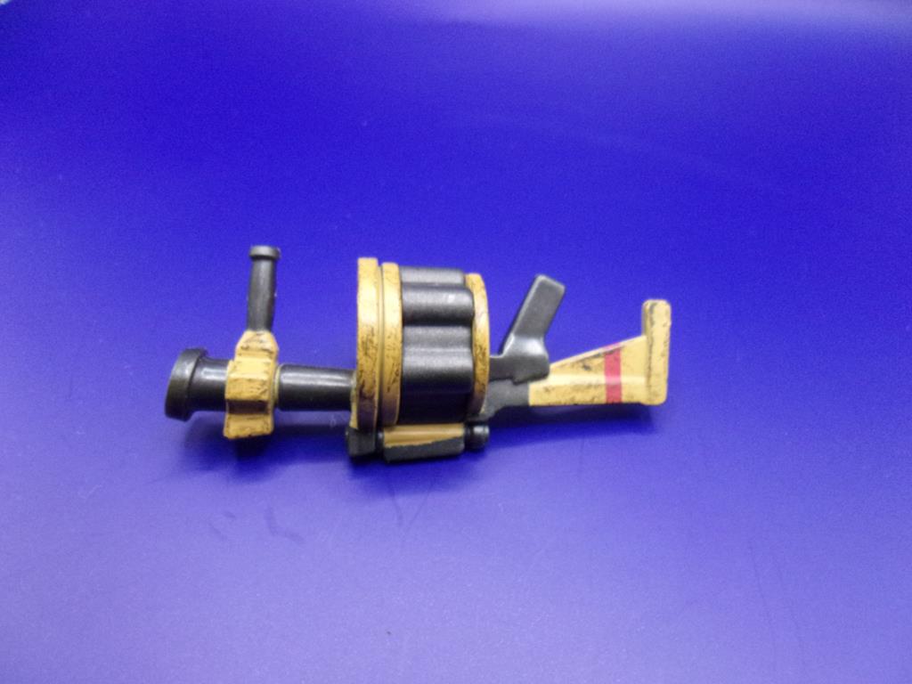 (image for) fortnite peely bone premium launcher