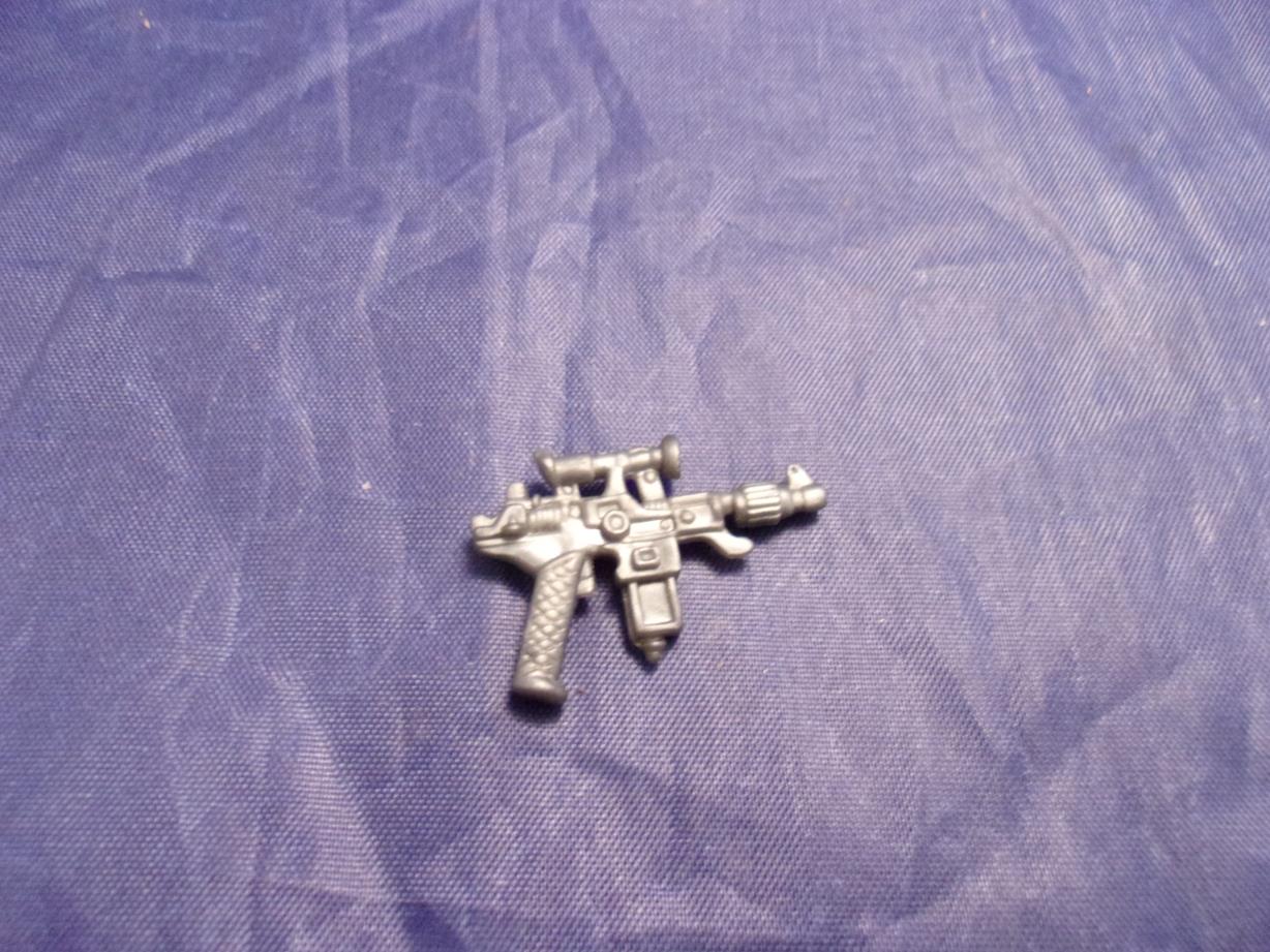 (image for) 2002 snow serpent v5 pistol