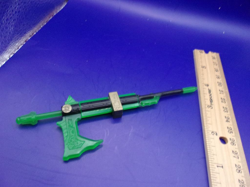 (image for) green lantern axe