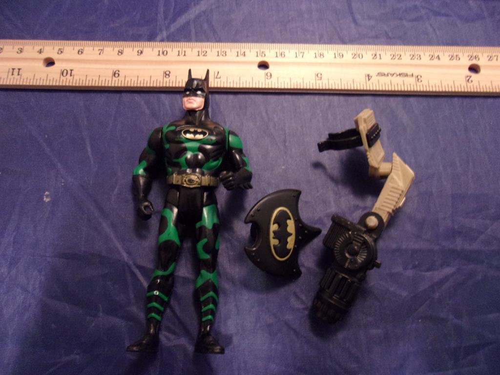(image for) 1993 kenner batman jungle tracker incomplete