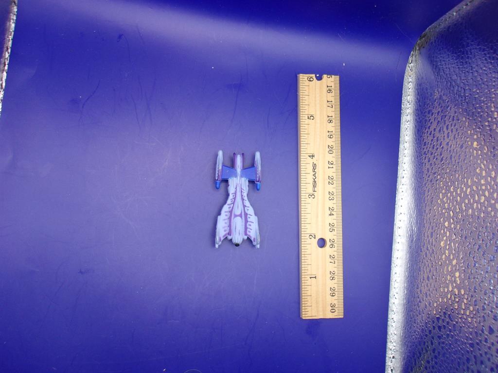 (image for) babylon 5 ship