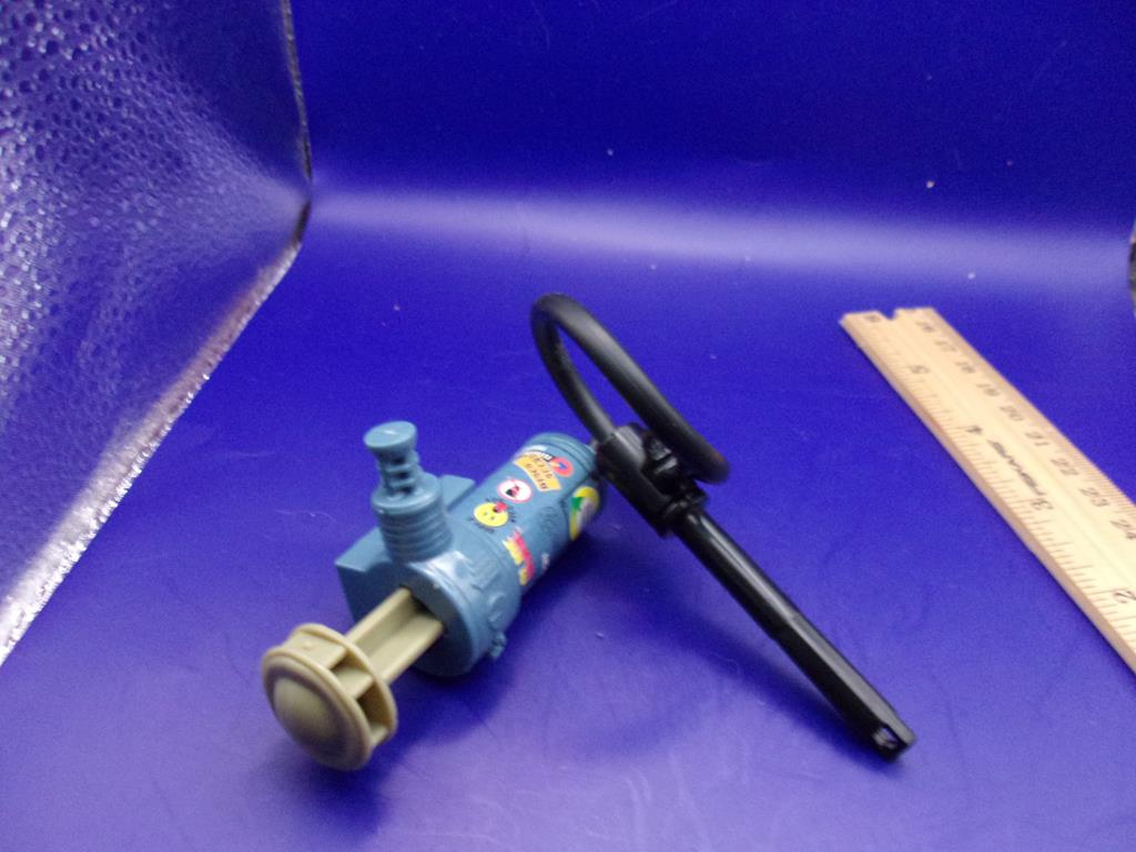 (image for) 1995 gi joe extreme metal head v2 missile launcher