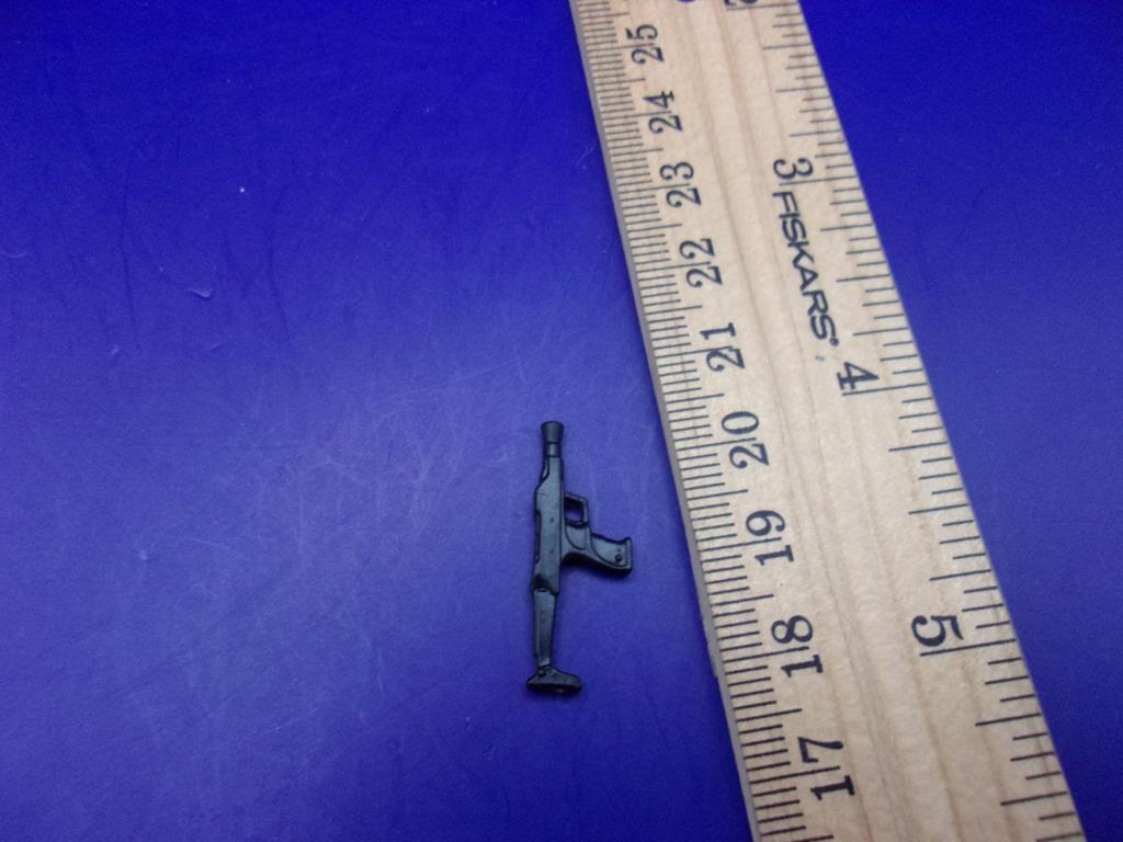 (image for) 2007 star wars rav bralor isabet reav blaster