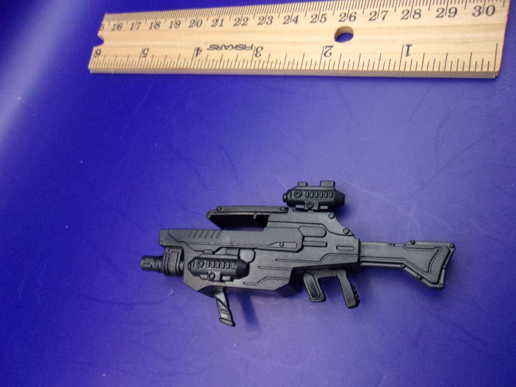 (image for) 2009 red fang ninja launcher