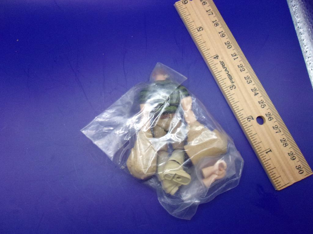 (image for) 4" mini sandman figure new