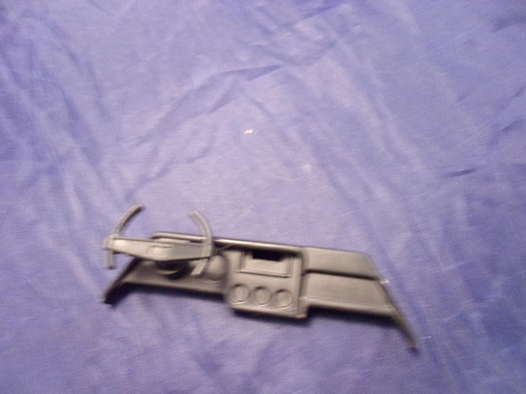 (image for) 1985 awe striker dashboard with steering wheel