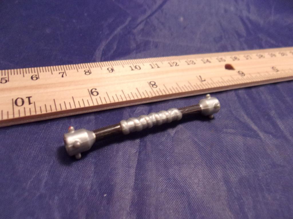 (image for) 2005 batman begins dual blade bruce staff