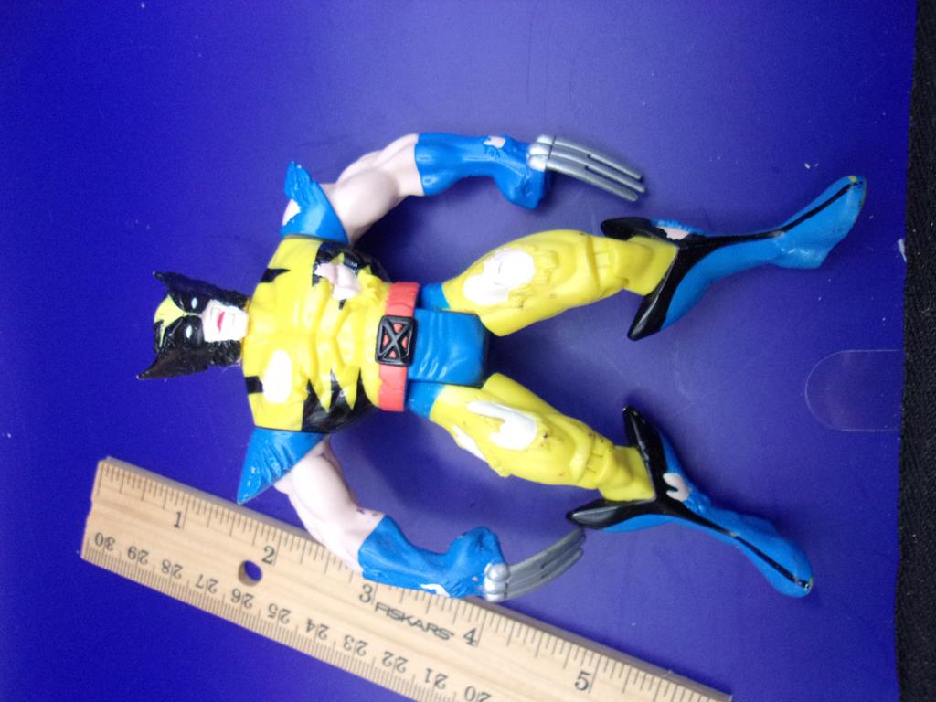 (image for) 1995 toybiz wolvering battle ravaged figure