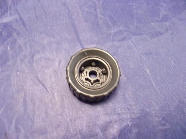 (image for) 1987 persuader wheel