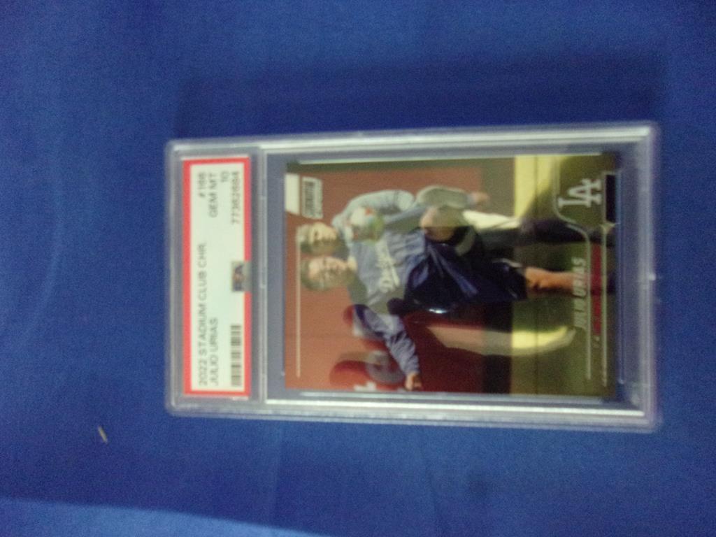 (image for) 2022 julio urias stadium club chrome psa 10