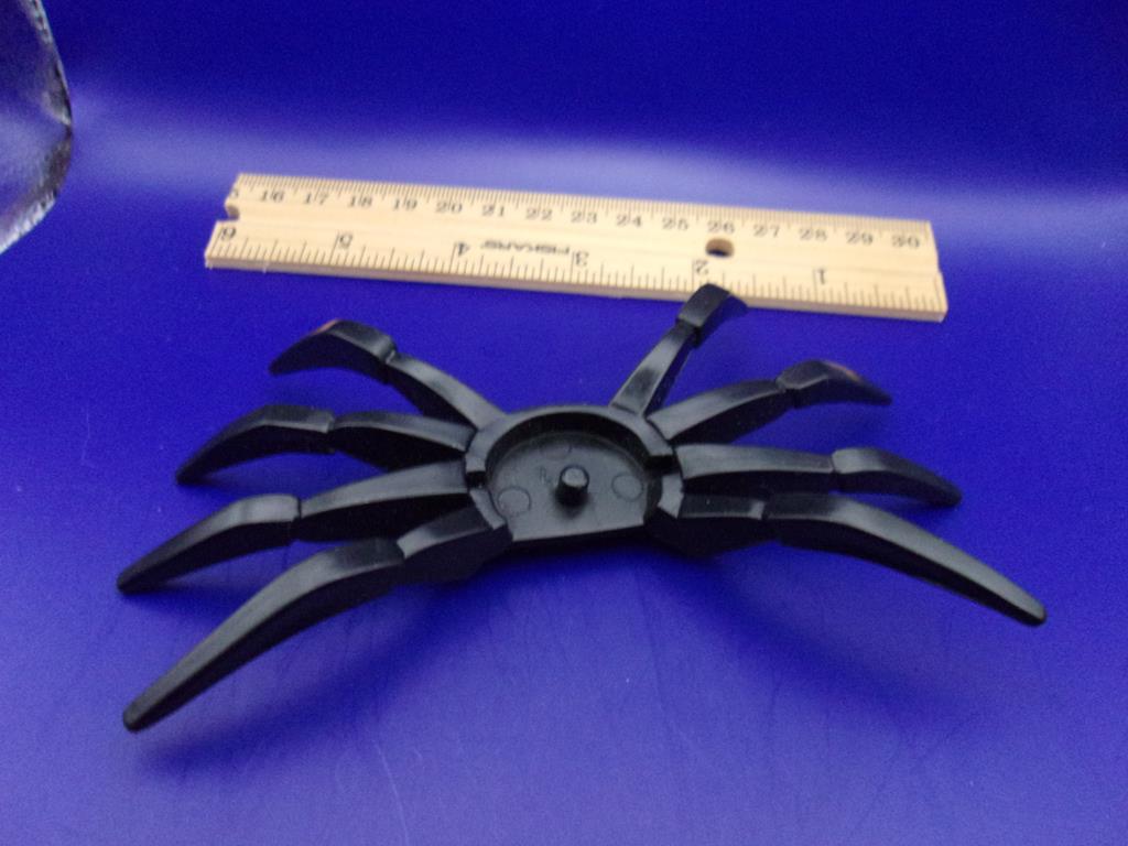 (image for) 1995 toybiz web splashers sea diver spiderman backpack