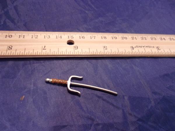 (image for) 2009 xmen orgins wolverine deadpool sai