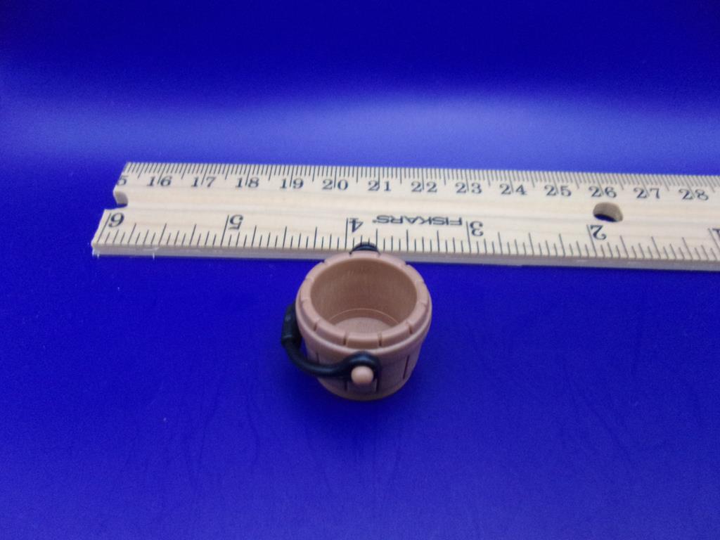 (image for) playmobile bucket