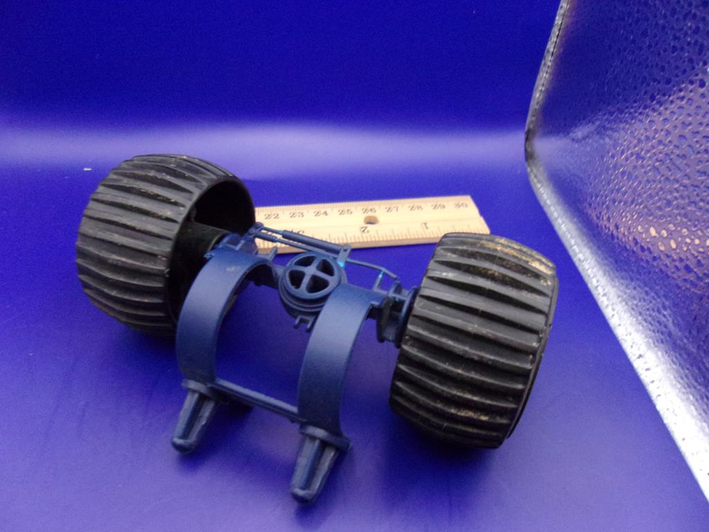 (image for) 1991 badger axle with wheels