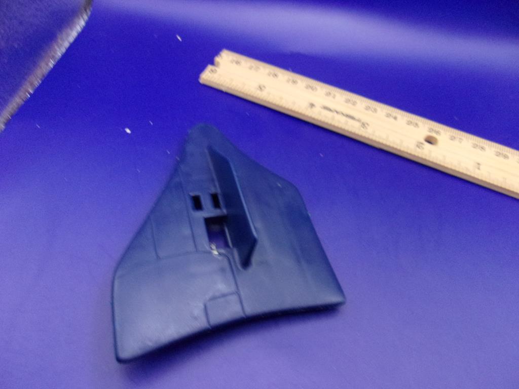 (image for) 1987 bf 2000 vector jet right wing