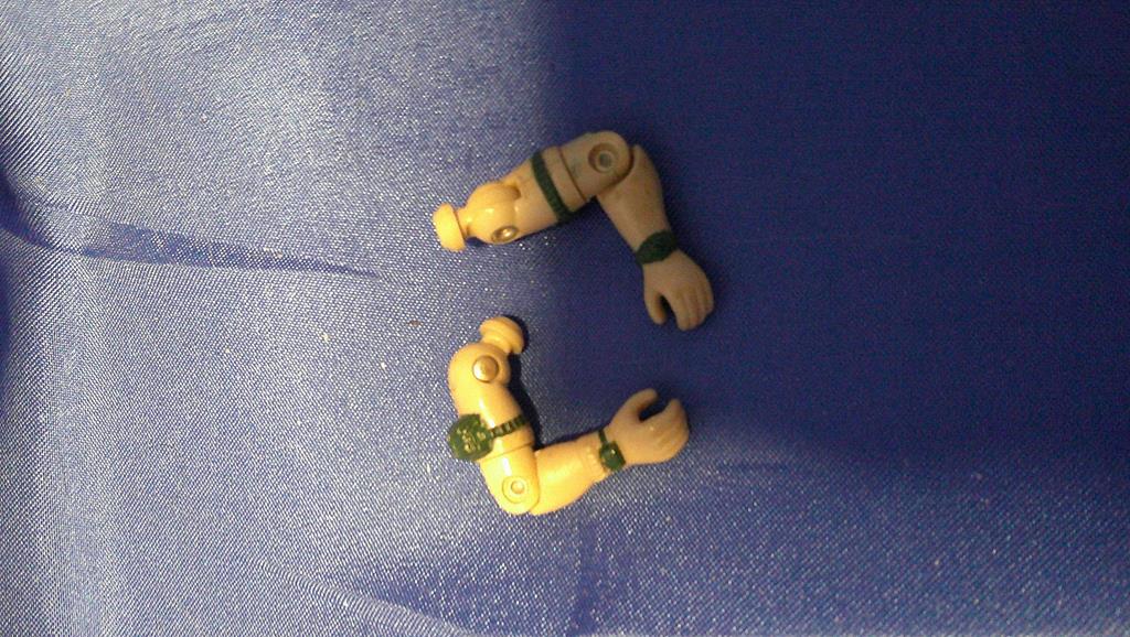 (image for) 1988 suoer trooper arm set