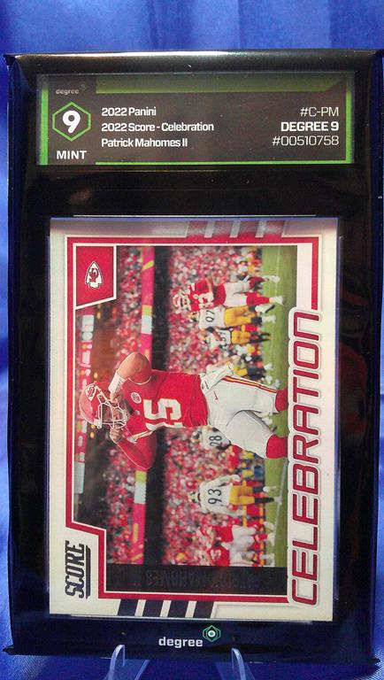 (image for) 2022panini score patrick mahomes II celebration #c-pm degree 9