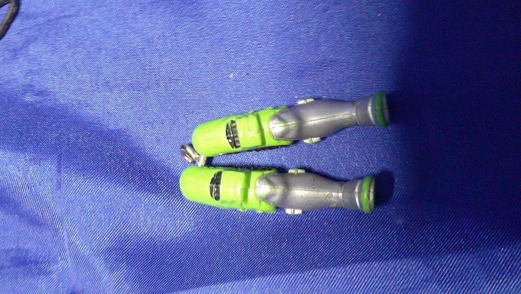 (image for) 1986 sci fi leg set worn