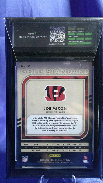 (image for) 2021 panini gold standard #21 04/11 emerald joe mixon degree 9