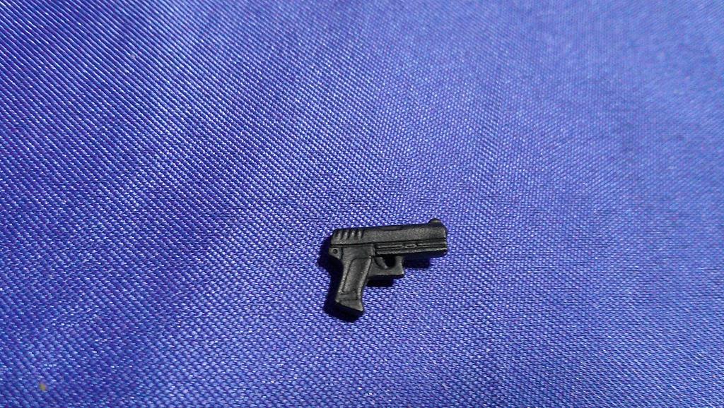 (image for) 2005 bombstrike pistol