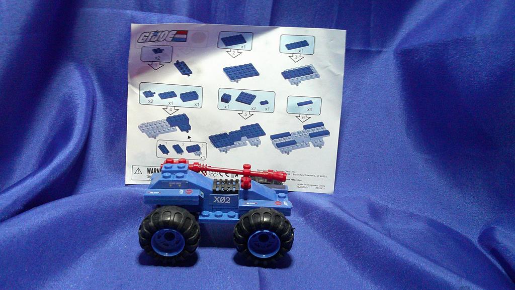 (image for) 2020 gi joe ferret with driver and blueprints