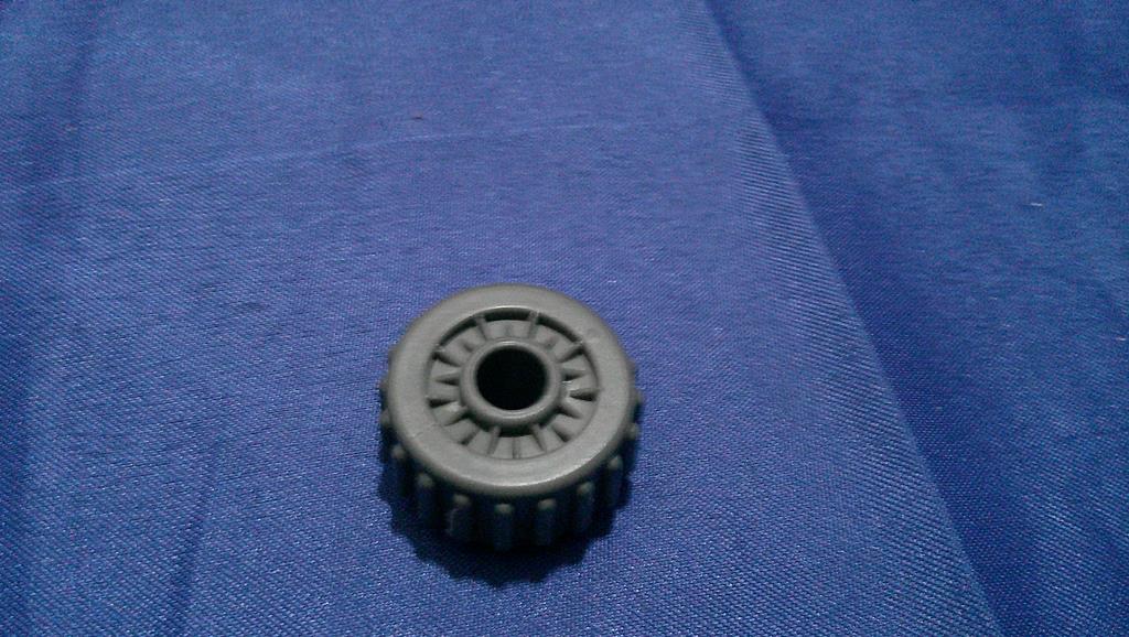 (image for) 1987 mobile command center wheel