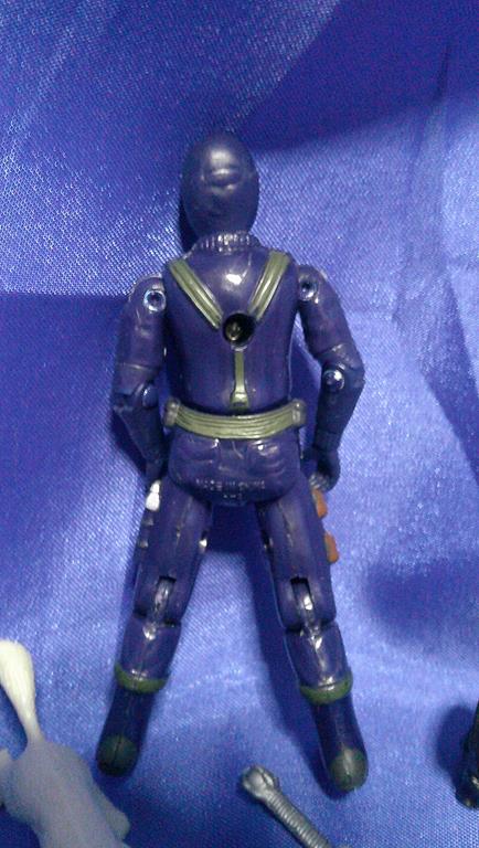 (image for) 2003 snakeeyes v16 incomplete