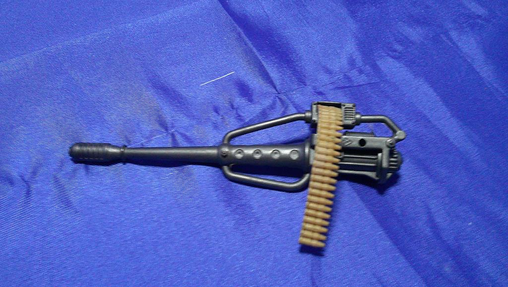 (image for) chap mei chinook soldier force helecopter gun