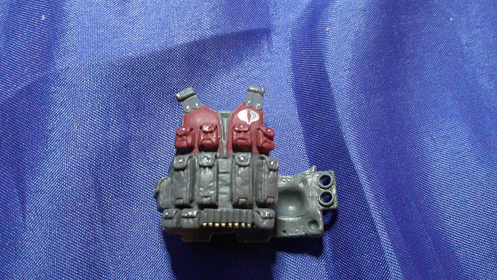 (image for) 2009 night adder vest