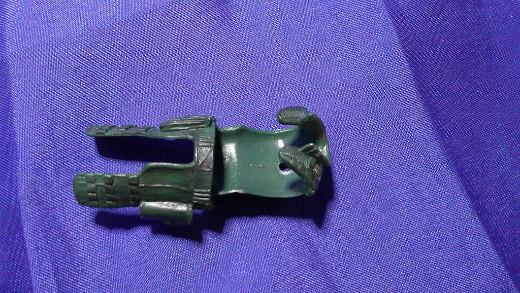 (image for) 2010 jungle viper v3 suit