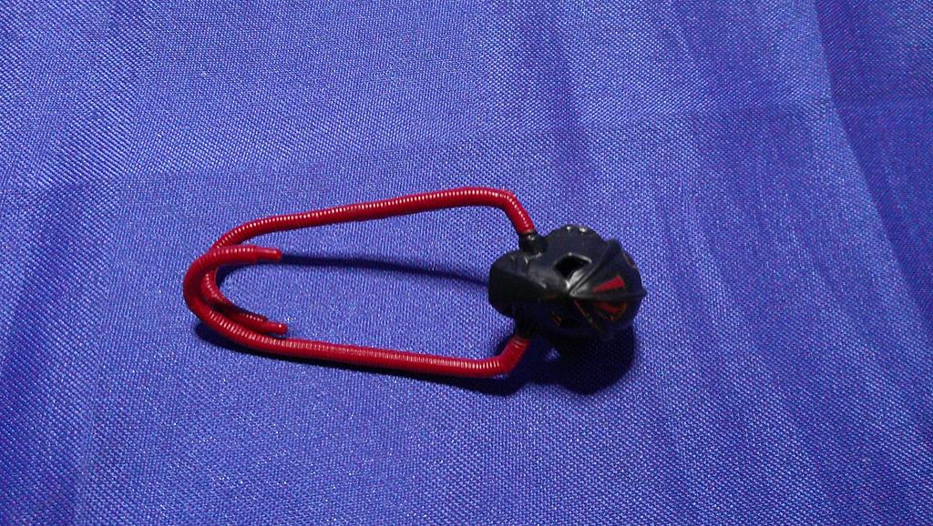 (image for) 2006 guillotine helmet